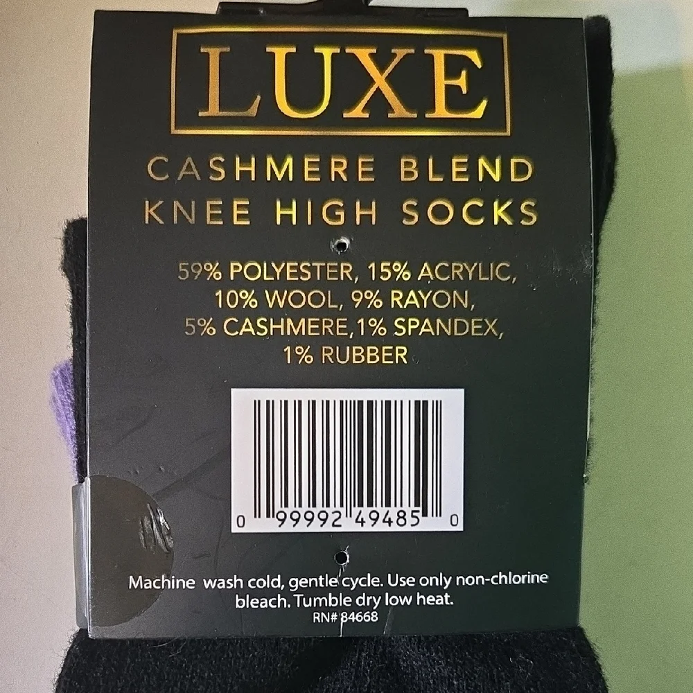 Luxe Women's Cashmere Boot Socks in Lavender and Black